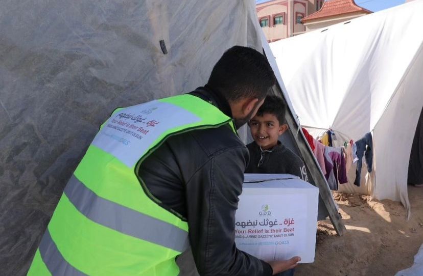 Gazze Destek running the 11th relief convoy from Egypt to the Gaza Strip