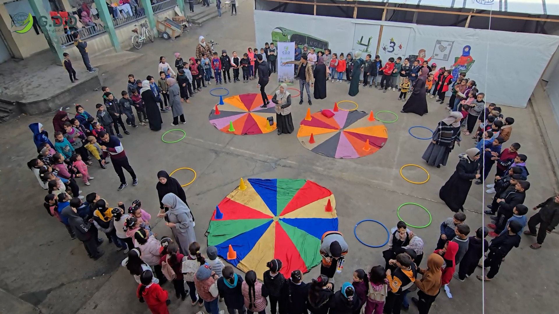 غزي دستك تنفذ أنشطة دعم نفسي لطلاب الخيام التعليمية