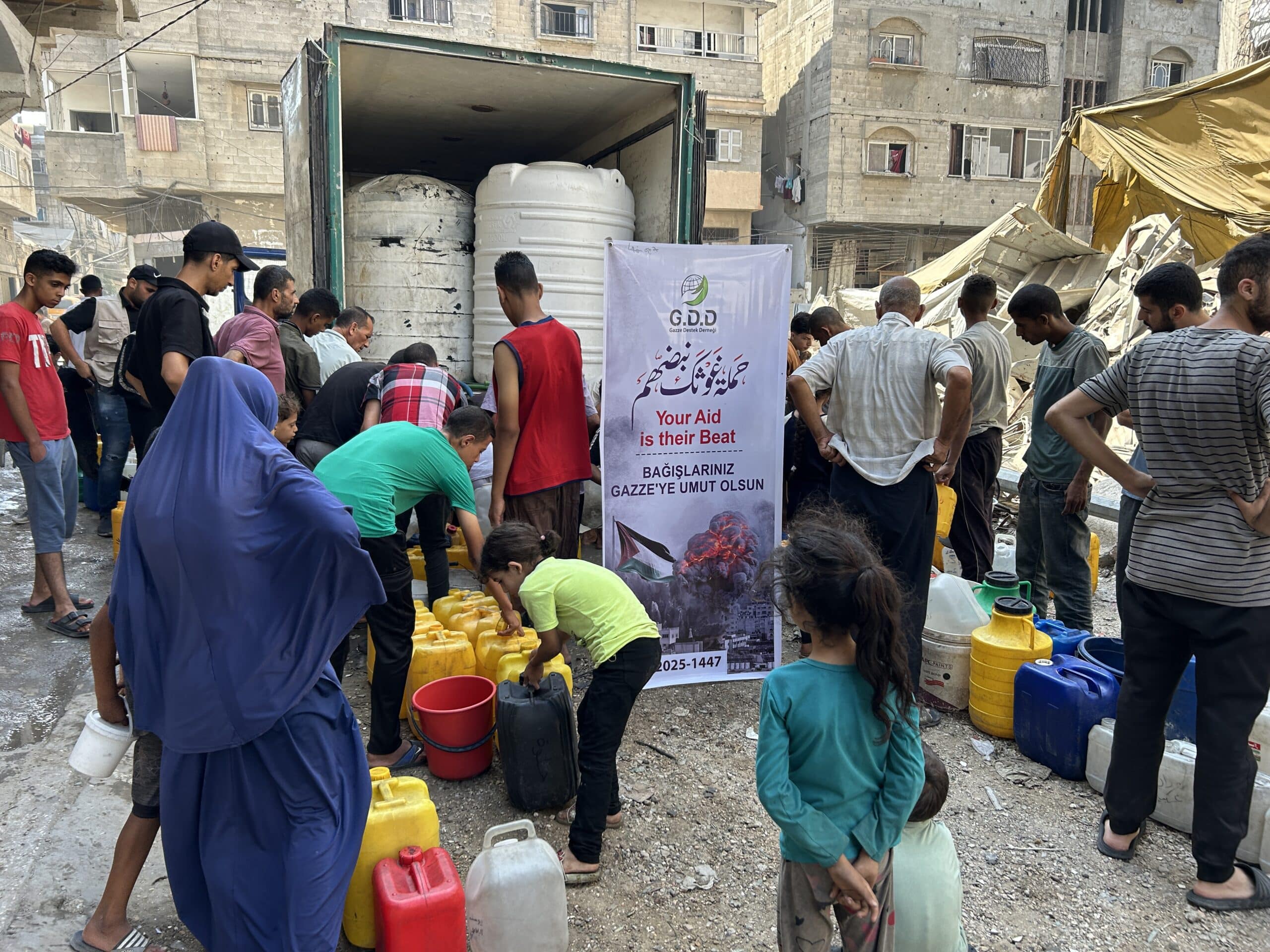 GDD continues to distribute drinking water to shelter camps in Gaza
