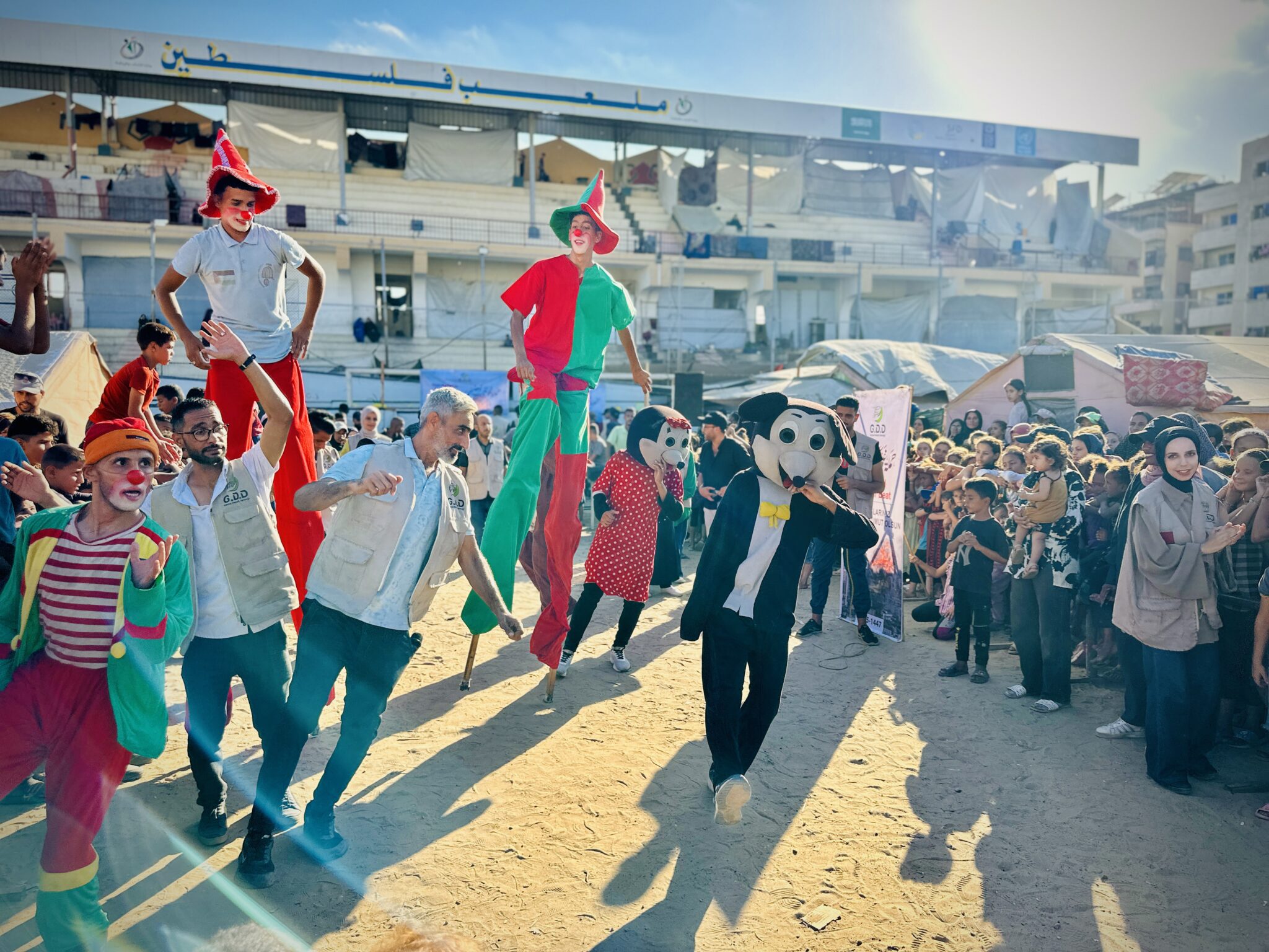 غزي دستك تنفذ مبادرة دعم نفسي للأيتام والنازحين في غزة